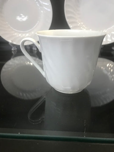 Tea/Coffee Cup - White Swirl
