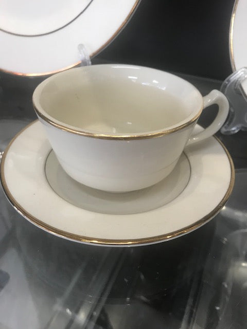 Tea/Coffee cup- Gold rimmed